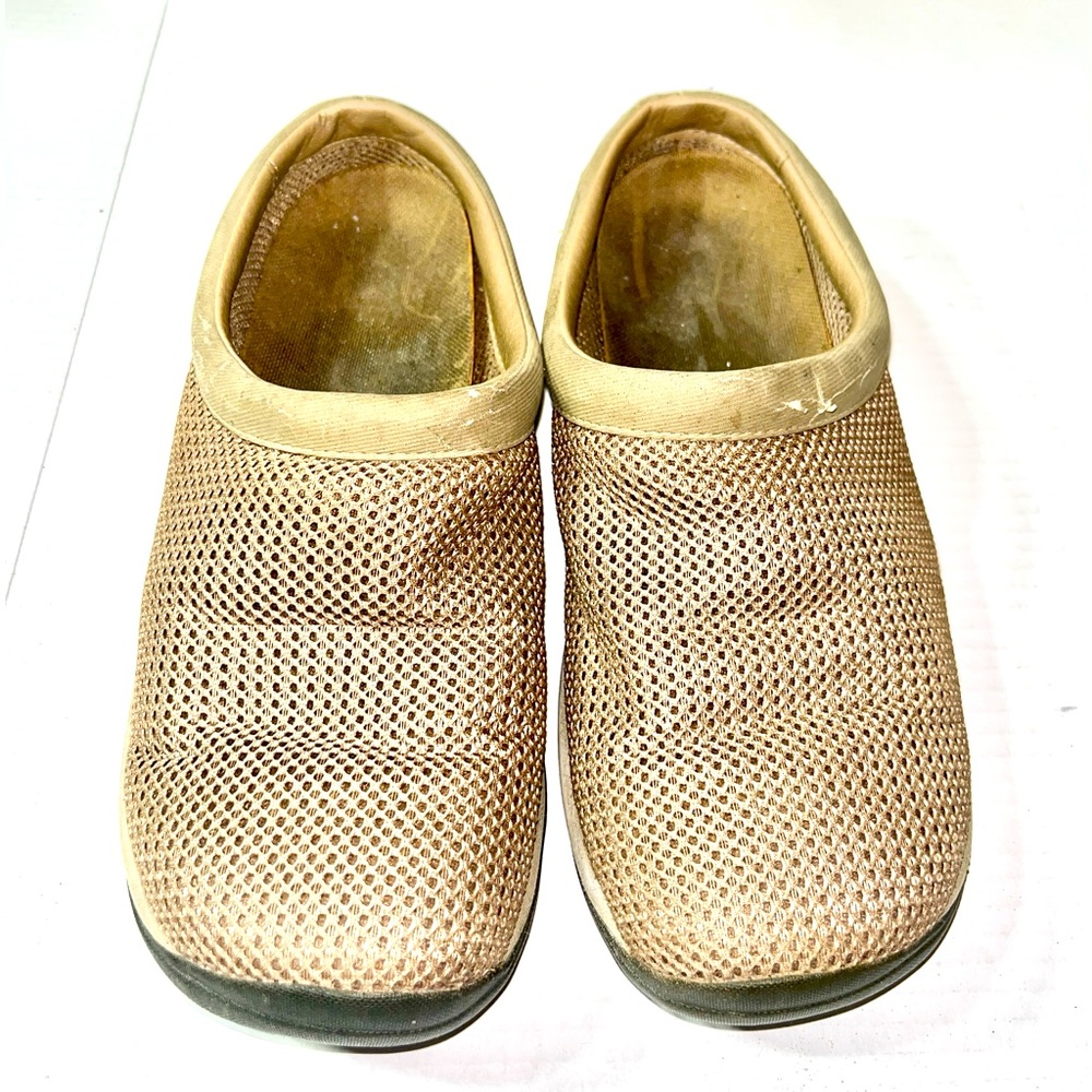 Merrell Beige Mesh Slip-On Clogs
